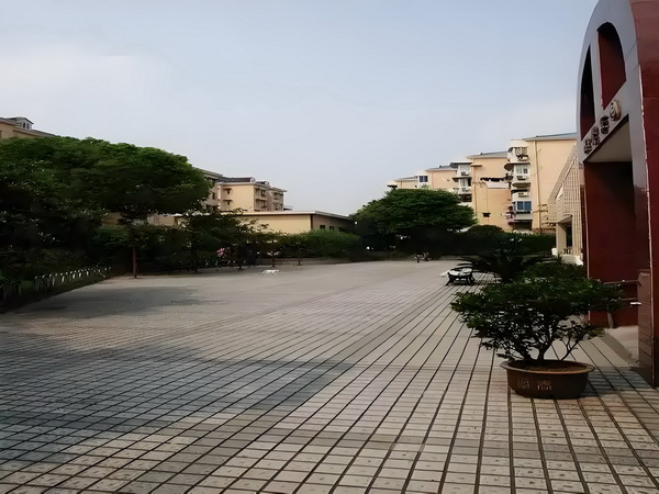 入深圳户口大专加分_董璇失去的口碑，竟然被自己9岁的女儿挽回了 想借打开的家门情敌之手警察